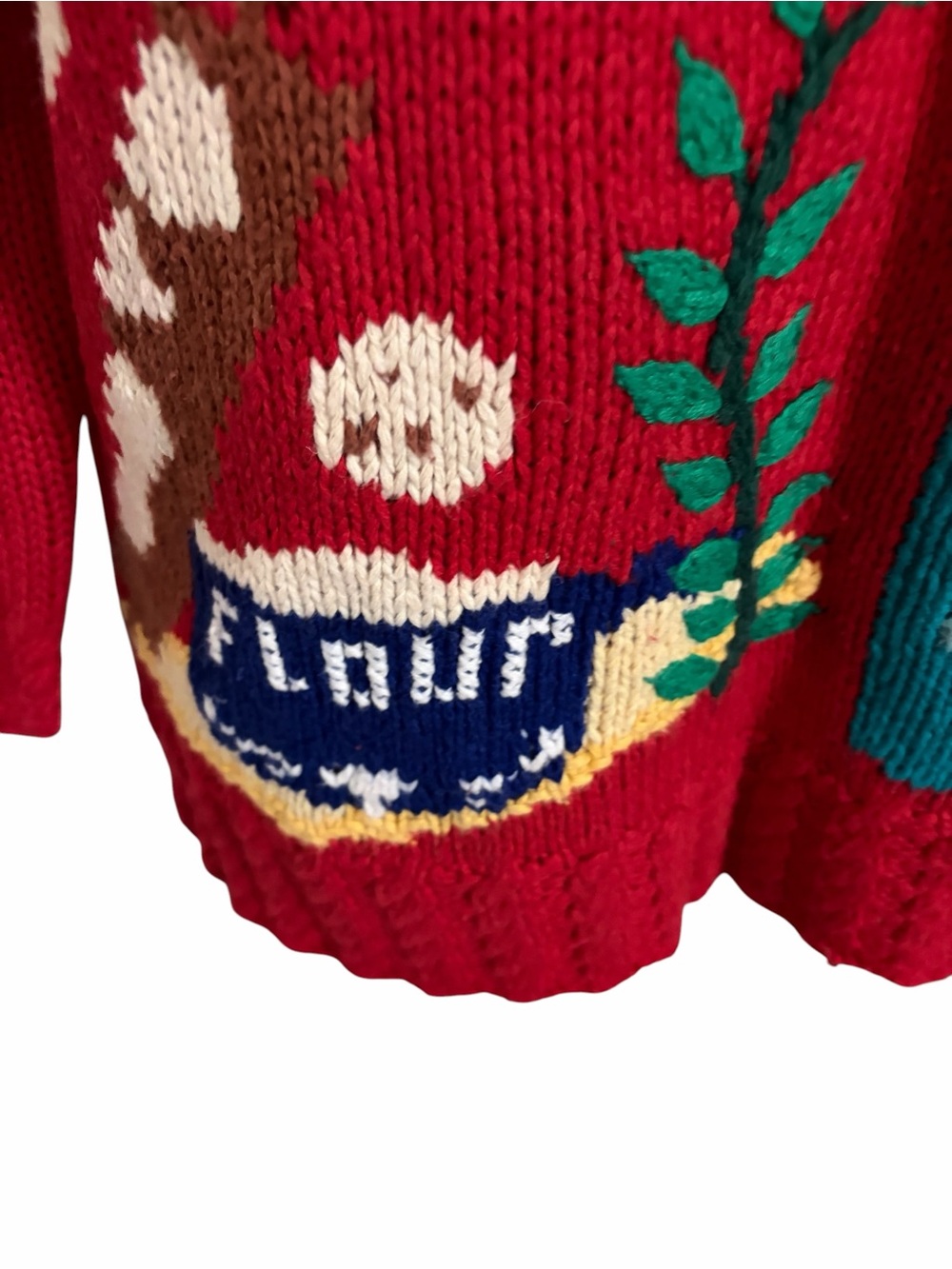 Vtg Karen Scott sweater features a vibrant, Cottagecore hand-knit Baking Theme - Picture 3 of 11